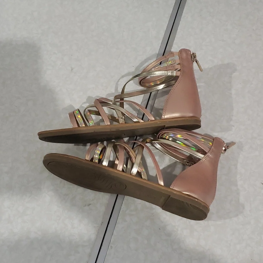 Cat & Jack Rose Gold‎ Metallic Zipper Back Ankle Strap Roman Sandals Girl’s 3